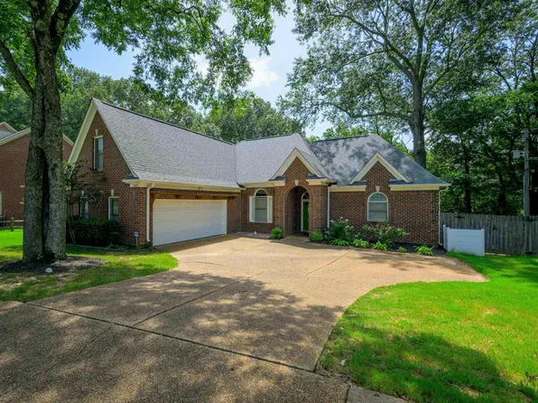 285 Great Falls Rd, Collierville, TN 38017