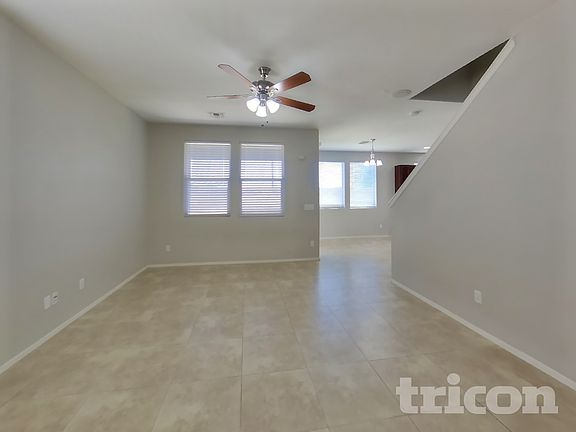 3rd image of 31333 N Cavalier Dr