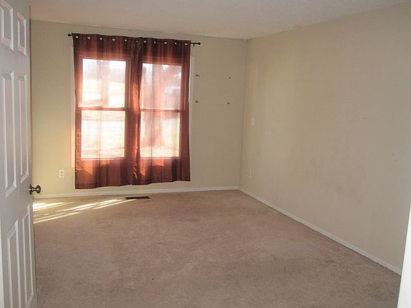 Master Bedroom1
