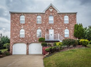 101 Jessica Dr, Cranberry Township, PA 16066