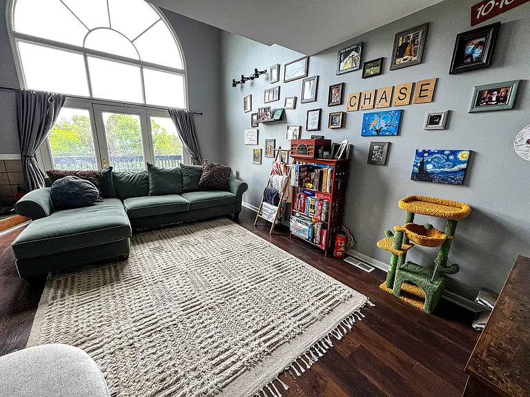 2731 Smith Springs Rd — Photo 2