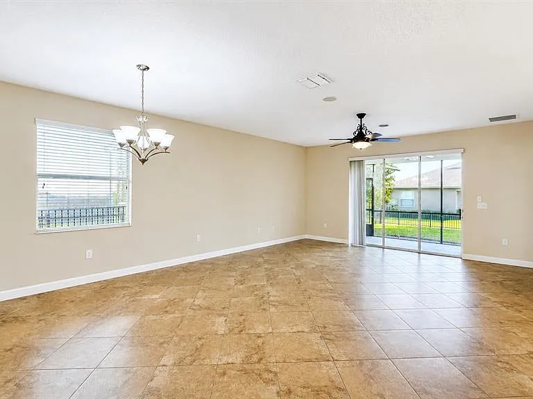 5230 Cortland Dr — Photo 5