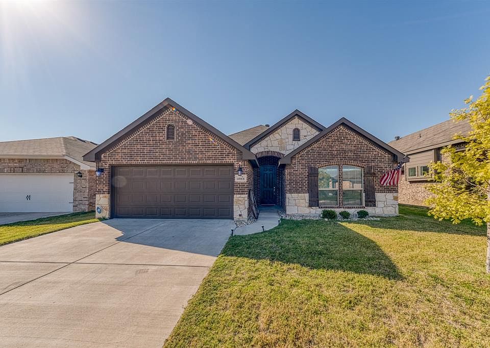 2564 Hadley St, Weatherford, TX 76087 Zillow