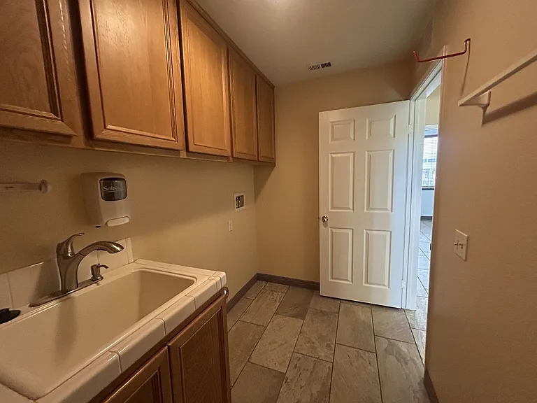 37978 Spur Dr — Photo 42