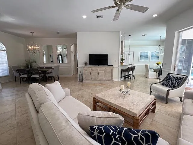 2268 Heritage Greens Dr — Photo 7