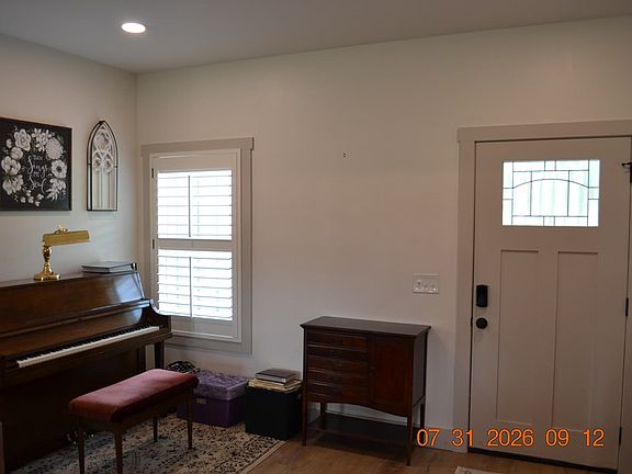4th image of 3108 Newsome Rd