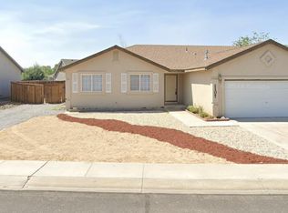 1107 Dixie Ln, Fernley, NV 89408
