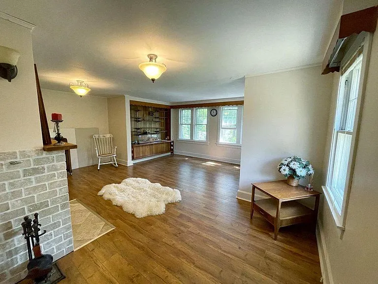 36010 Lalumiere Rd — Photo 10