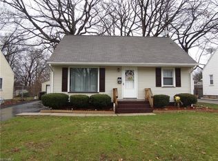 1823 Beechwood St NE, Warren, OH 44483