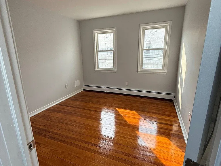 115 Wood St #2 — Photo 6