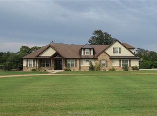 8205 Jared Rd, Bellville, TX 77418
