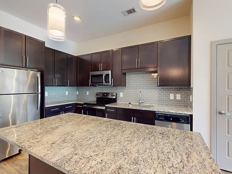 The Flats at Palisades — Photo 99