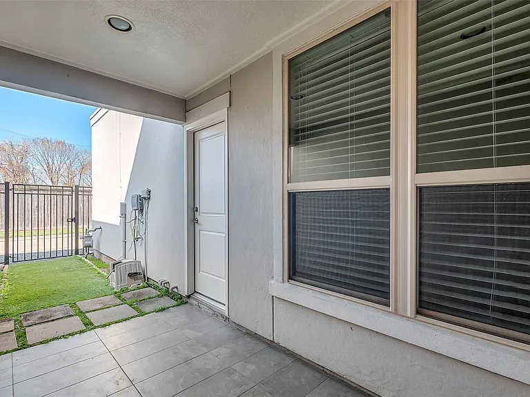 13412 Preston Cliff Ct — Photo 39
