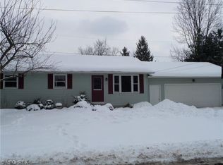 224 Rustic Rook Rd, Chippewa Lake, OH 44215