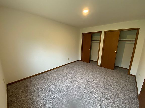 5th image of 105 W Broadway #30