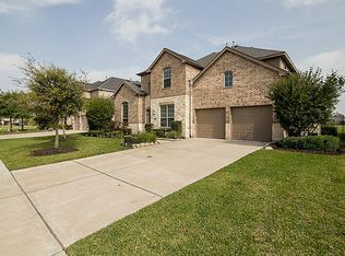 7827 Lake Commons Dr, Rosenberg, TX 77469