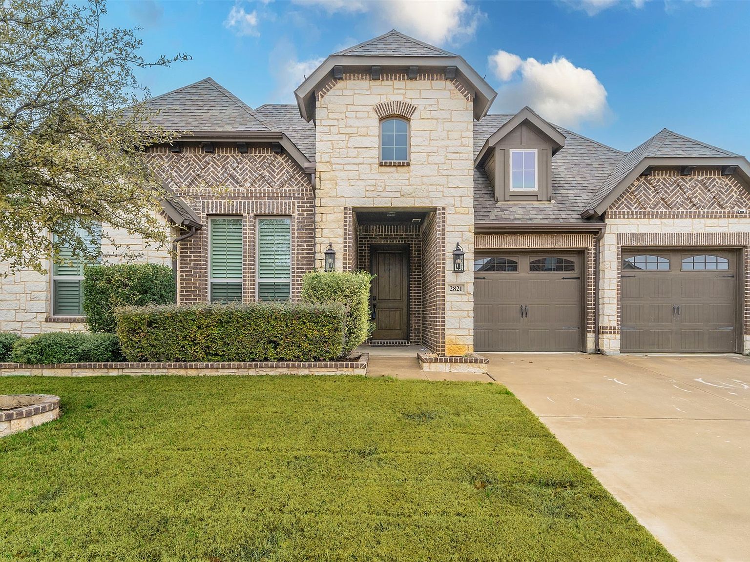 2821 Twin Ridge Dr, Arlington, TX 76001 | Zillow