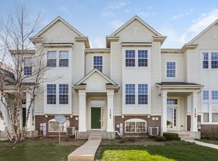 1162 Kilbery Ln #1162, North Aurora, IL 60542
