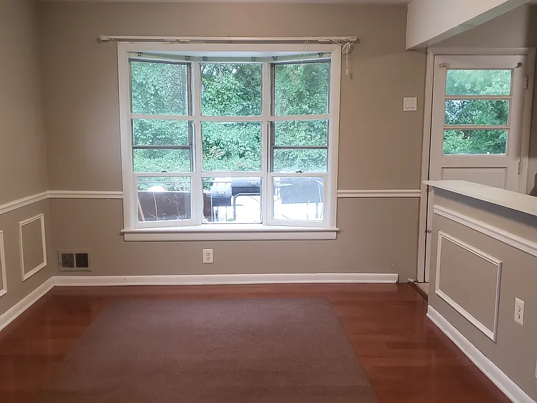 3621 Marlbrough Way — Photo 8