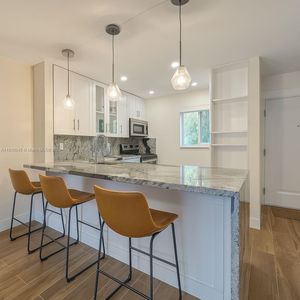 7707 Camino Real #B-205, Miami, FL, 33143