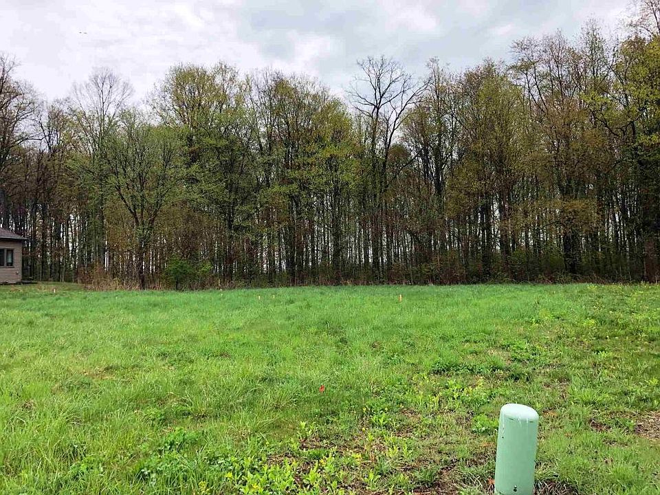 2nd image of 6612 Forest Edge