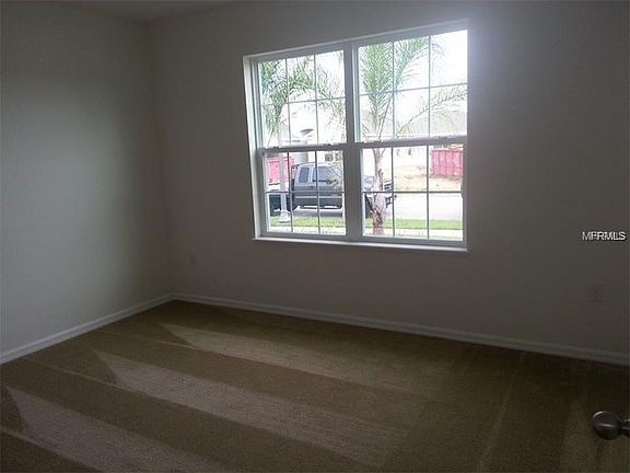 4th image of 343 Gladesdale St