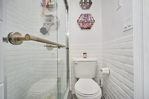 Rented by Corcoran | media 19