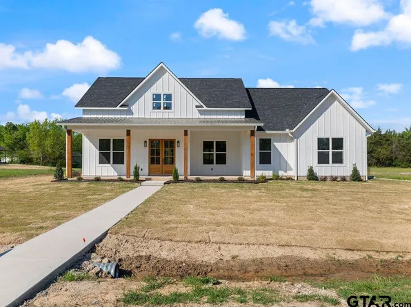 75 W Elmwood Dr, Mount Vernon, TX 75457