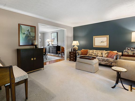 3rd image of 407 Jennings St