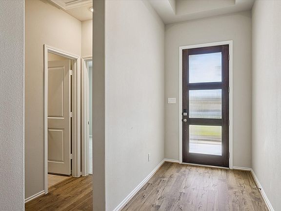 3rd image of 3212 Bright Maple Dr