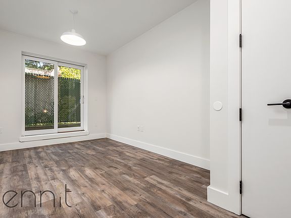 4th image of 1202 Bedford Ave