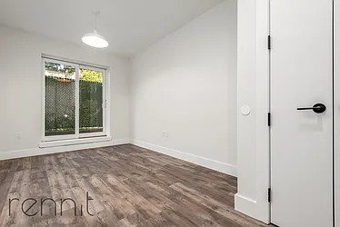 Rented by Rennit Inc.