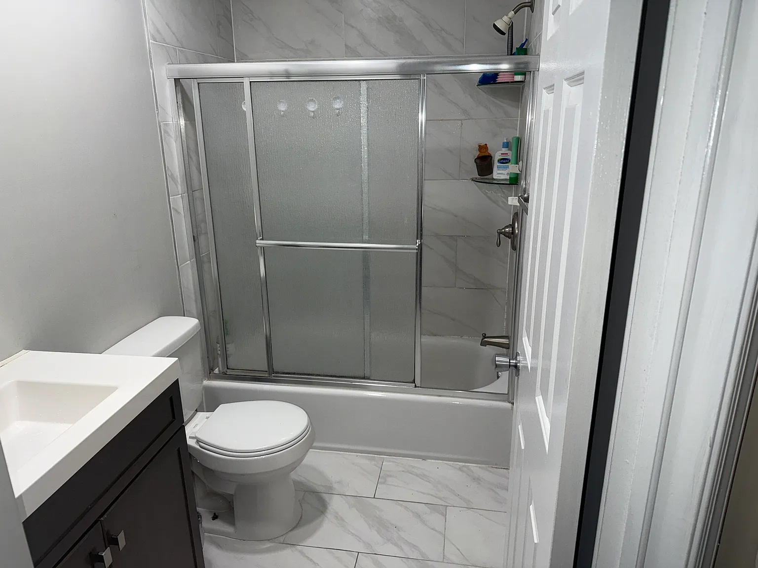 52 Lear Court — Photo 2