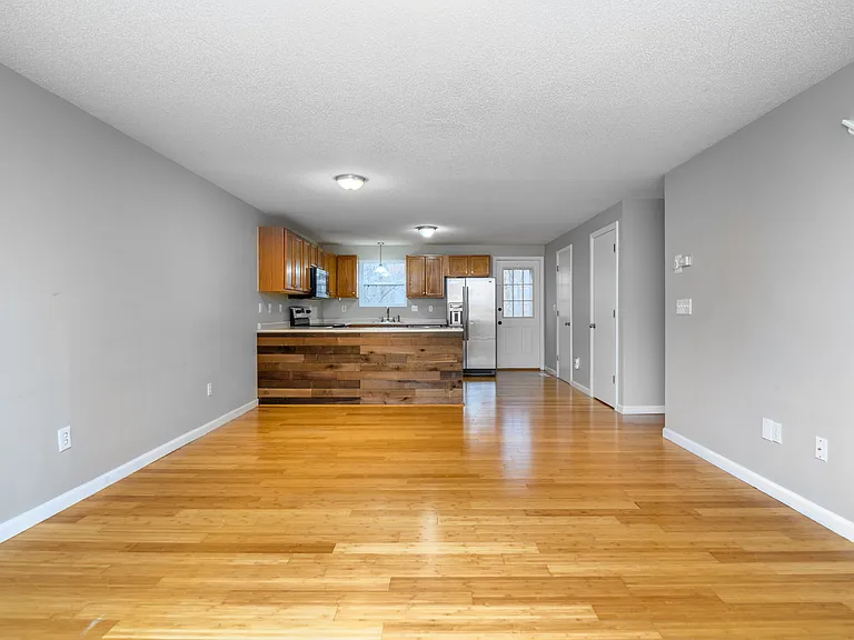 3 Periwinkle Ln #3 — Photo 8