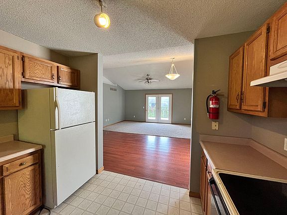 4th image of 2116 14th St