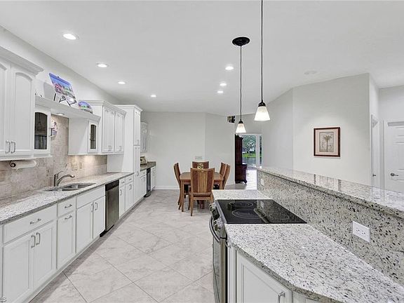 5th image of 3411 Wildwood Lake CIR