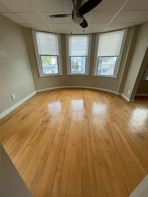 1 bed, 800 sqft, $2,050 — Photo 4
