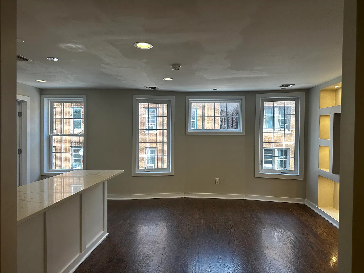 3 bed, 2.0 bath, $3,400 — Photo 4