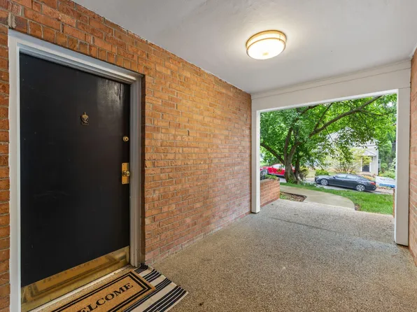 1800 Jefferson Park Ave APT 86, Charlottesville, VA 22903