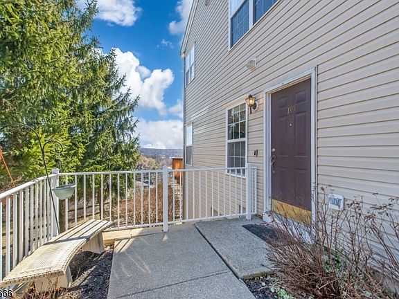 2nd image of 139 Mountainside Dr #139