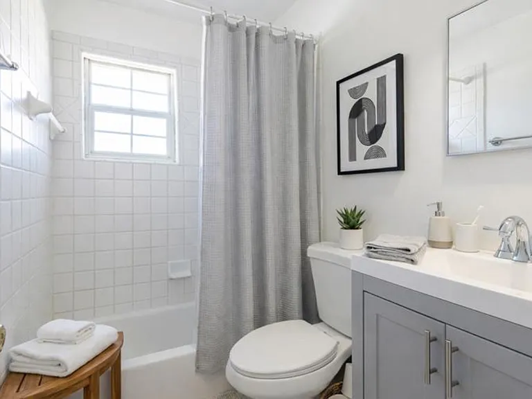 Peachtree Hills Court | Where Atlanta's Energy Meets Timeless Charm — Photo 86