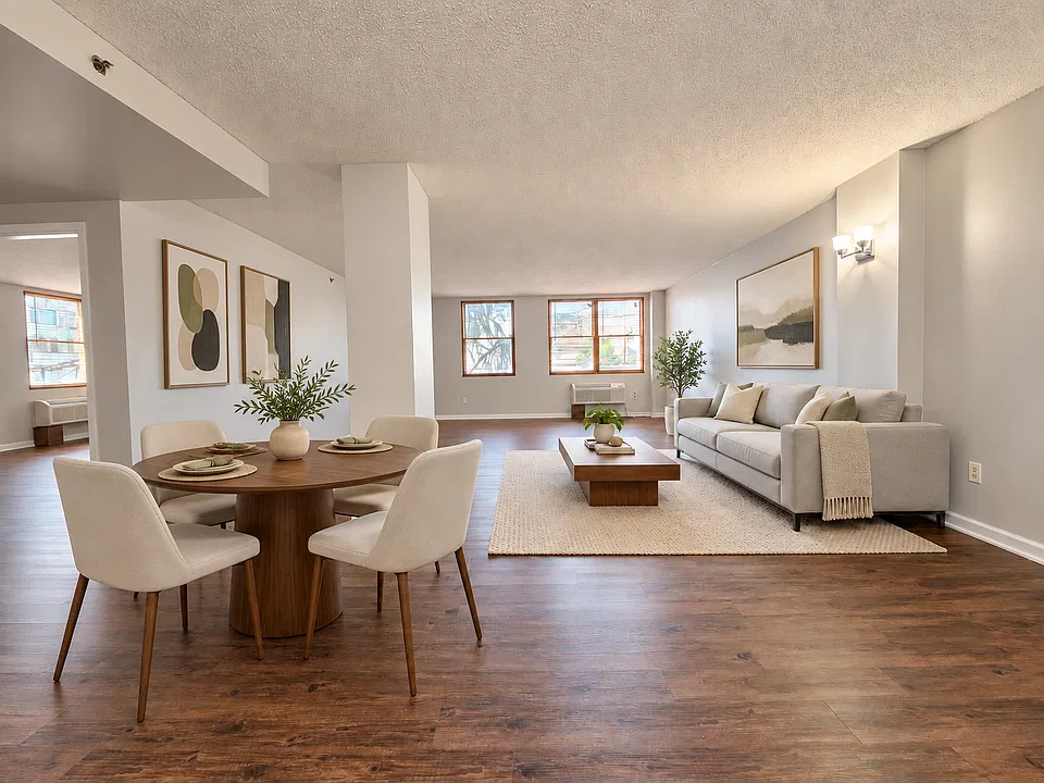 35 W 25th St #30A