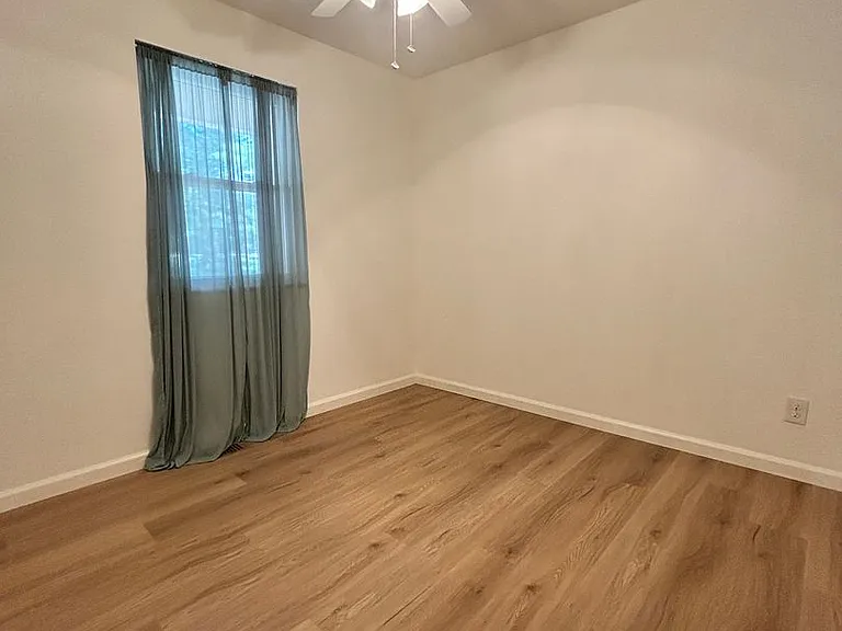 5916 Wells Rd — Photo 16