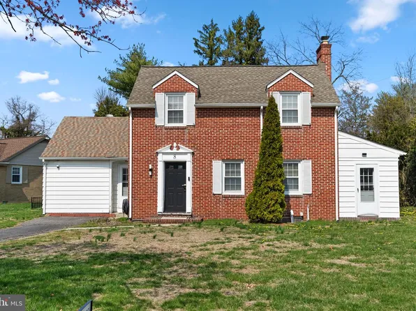 8 Georgetown Rd, Carneys Pt, NJ 08069