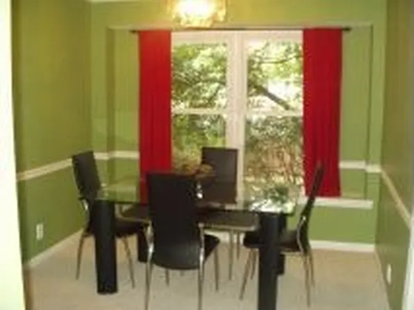 7247 Meeting St, Charlotte, NC 28210