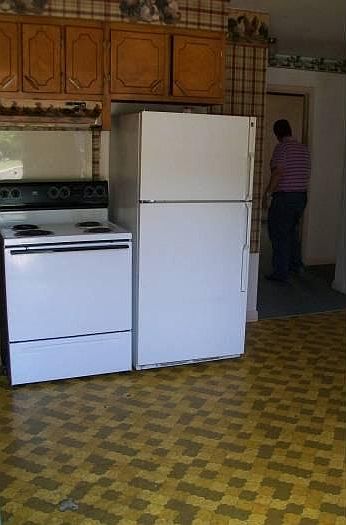2nd image of 1415 Sherrill Blvd APT A