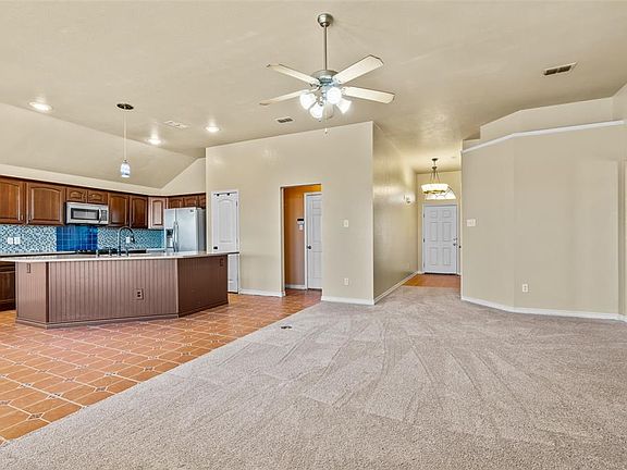 4th image of 5752 Crowder Dr