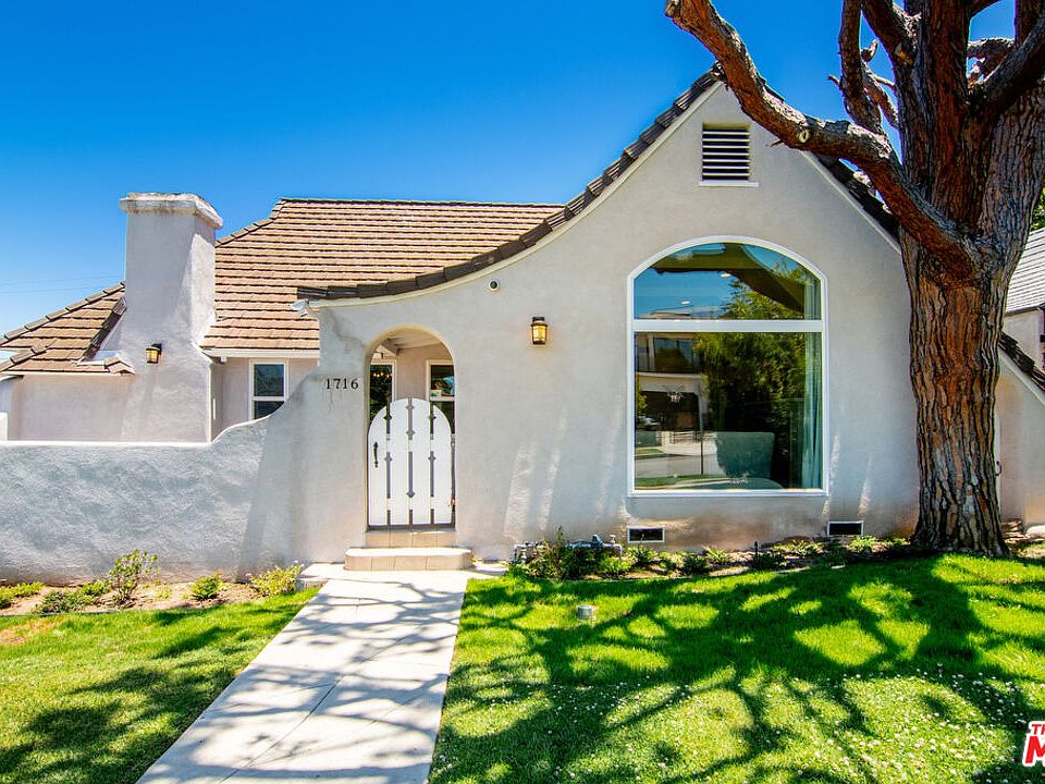 1st image of 1716 S Crest Dr