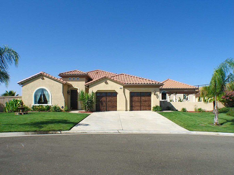 1st image of 632 Stonebriar Ct