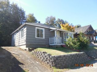 1137 Elrod Ave, Coos Bay, OR 97420